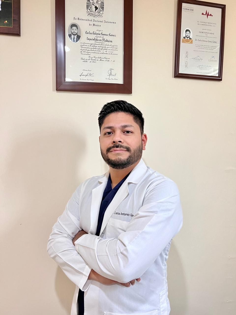 Dr. Carlos Gómez Gómez - Especialista en Cardiología Uruapan
